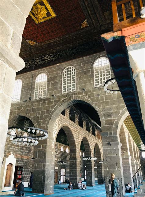 Diyarbak R Ulu Cami Konumu Foto Raflar Ve Hakk Ndaki Bilgiler