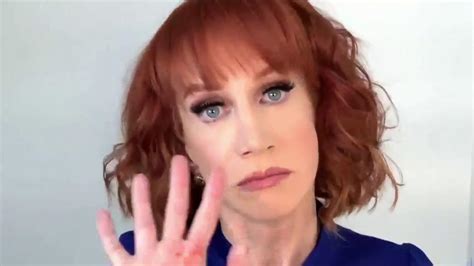 First Lady Pres Trump Cnn Respond To Kathy Griffin Beheading Photo