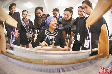 侗锦编织七彩梦 焦点图 湖南在线 华声在线