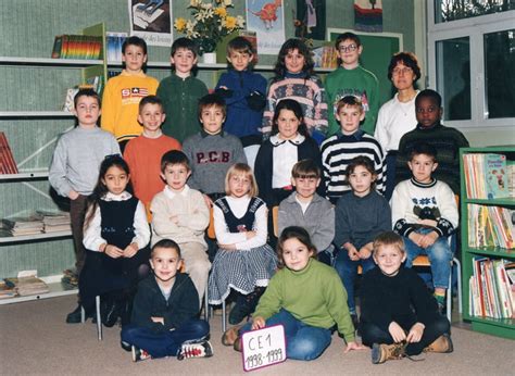 Photo De Classe Ce De Ecole Les Ardriers Copains D Avant