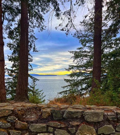 Chuckanut Drive Day Trip: Where To Eat, What To See & More! - Thrifty