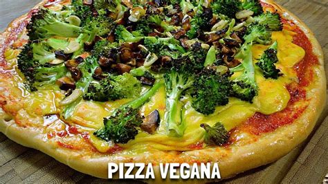 PIZZA VEGANA DE BRÓCOLIS BACON DE SHITAKE Massa molho queijo