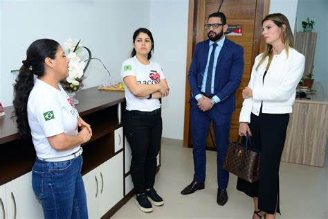 Justiça do Trabalho entrega cestas básicas e roupas a instituições