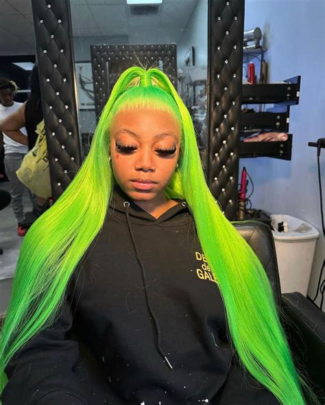 Pin By Dollthedon On Hair🌹 Green Hair Glamour Hair Green Wig