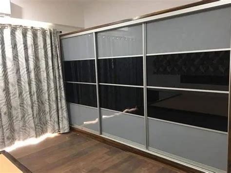 Sliding Lacquered Glass Of Wardrobe For Bedroom At Rs Square Feet