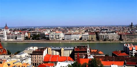 Danube River Cruise - Sailing Across The History!