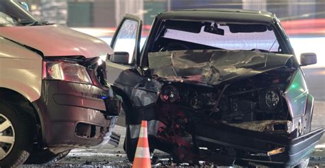 Wypadek Na Trasie S Samoch D Osobowy Dachowa Sztutowo Pl