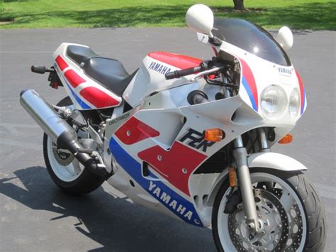 Big Brother Up For Auction 89 Yamaha Fzr 1000 Rare Sportbikes For Sale