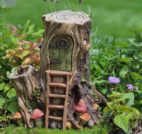 Awesome Tree Stump Fairy Gardens