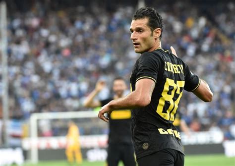 Photo Inter Wingback Antonio Candreva Working Out At Home