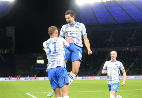 Ekkelenkamp In Beeld Bij Feyenoord Als Versterking Middenveld