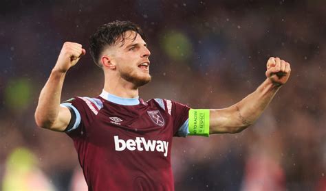 Pundit Says Declan Rice Has Spoken To Arsenal Figures Amid Speculation