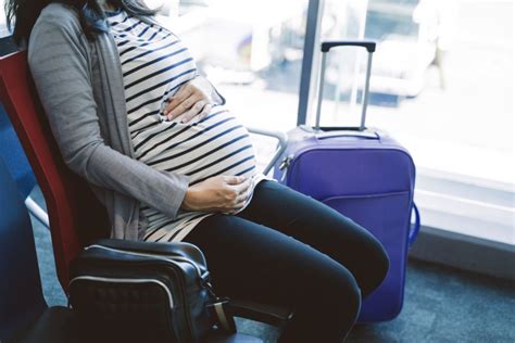 Bezpieczne wakacje w ciąży czyli o czym przyszła mama wiedzieć powinna