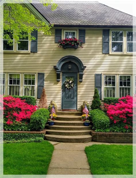 7 Things To Consider When Selecting An Exterior Paint Color Scheme ...