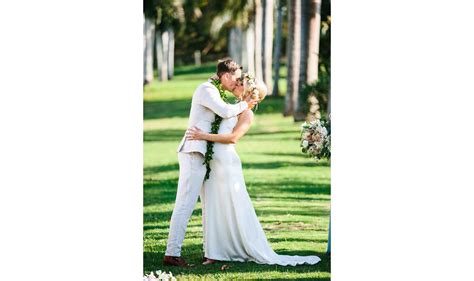 Hawaii Wedding Photography Portfolio — Absolutely Loved Photography