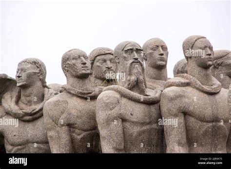 Monumento A Las Banderas Parque Ibirapuera Sao Paulo Brasil De