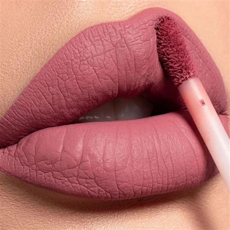 Lápiz labial líquido mate Nude de larga duración 18 colores taza