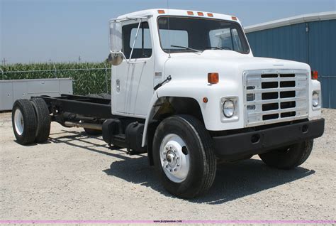 1984 International S1700 Truck Cab And Chassis In Topeka Ks Item