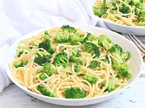 Broccoli Spaghetti Aglio E Olio This Wife Cooks™