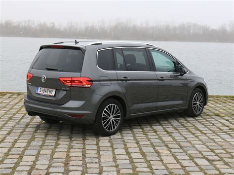 Vw Touran Highline Tdi Testbericht Autoguru At