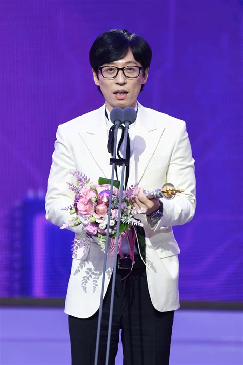 유재석 ‘sbs 연예대상 영예19번째 대상 수상에 “대상 20개 도전끝까지 달리겠다” 헤럴드경제