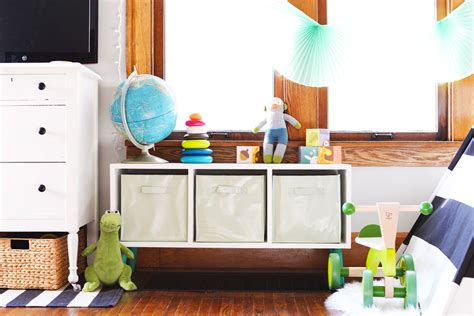 Picture Of Simple And Modern Diy Toy Storage Bench 1