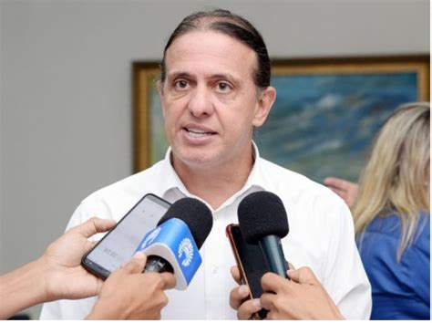 Prefeito De Caxias F Bio Gentil Come A Pagando Abono A Todo Setor