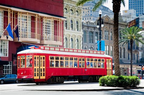 Getting Around New Orleans Via The Streetcar | Best New Orleans Hotels