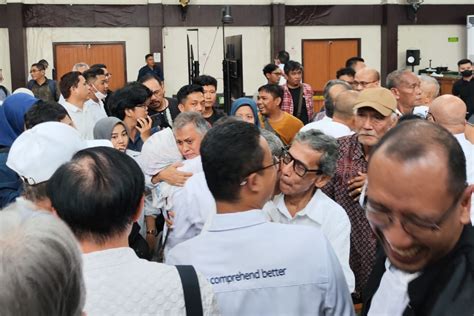 Lima Terdakwa Dugaan Korupsi Bukit Asam Ptba Divonis Bebas Termasuk