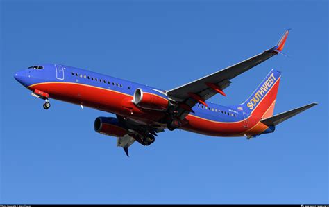 N8648A Southwest Airlines Boeing 737 8H4 WL Photo By Marc Charon ID