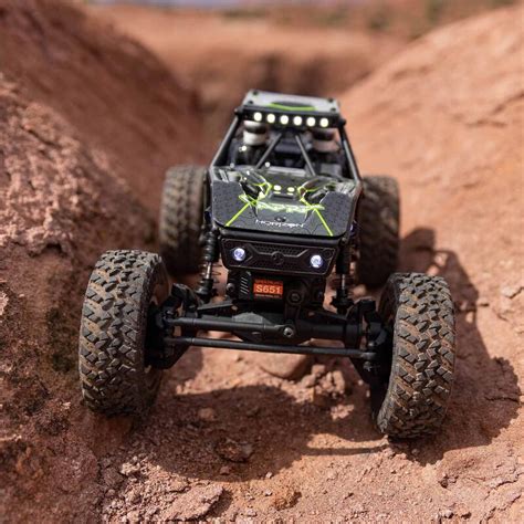 Axial UTB18 Capra 1 18 4WD RTR Unlimited Trail Buggy VIDEO Bash