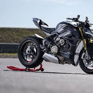 Panigale V Versi Naked Ducati Luncurkan Streetfighter V