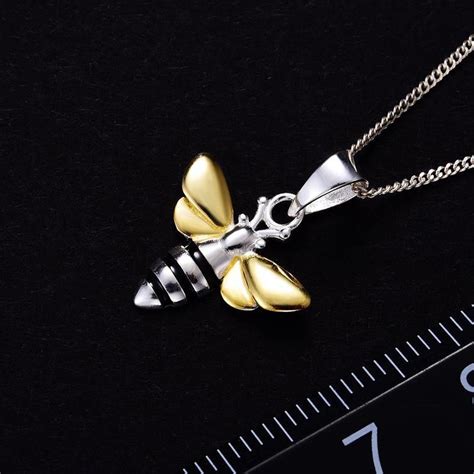 Pingente A Abelha Em Prata E Ouro K Arisca Bee Jewelry Silver