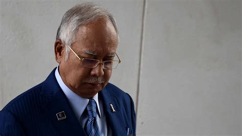 Malaysias Ex Pm Najib Razak Arrested By Anti Corruption Officers Cgtn