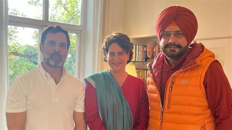 Navjot Sidhu Meets Mentor Rahul Gandhi Priyanka Will Neither