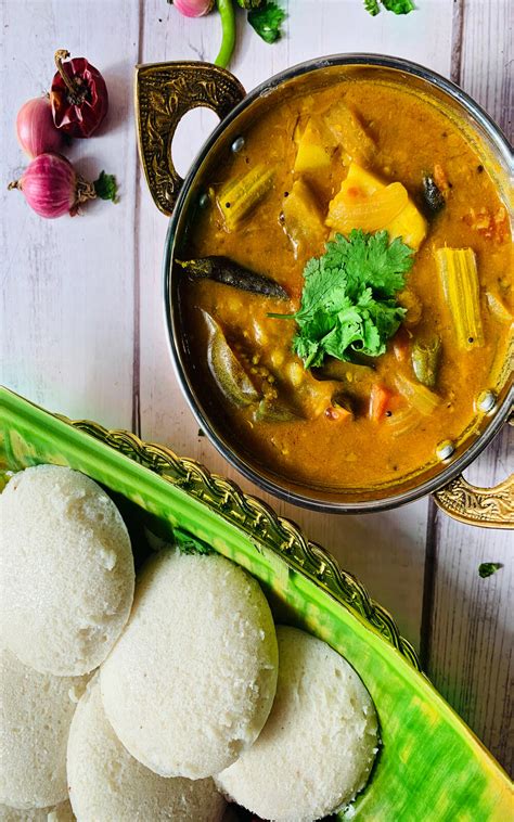 Hotel Style idli Sambar recipe image - IDFreshfood