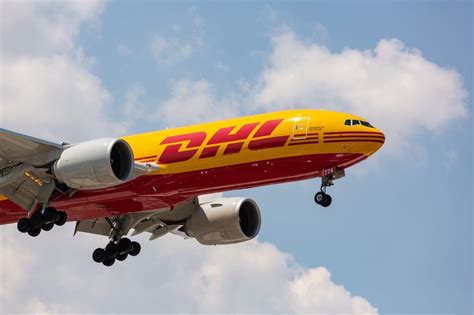 DHL Express to expand cargo capacity by new Boeing 777 order - AeroTime