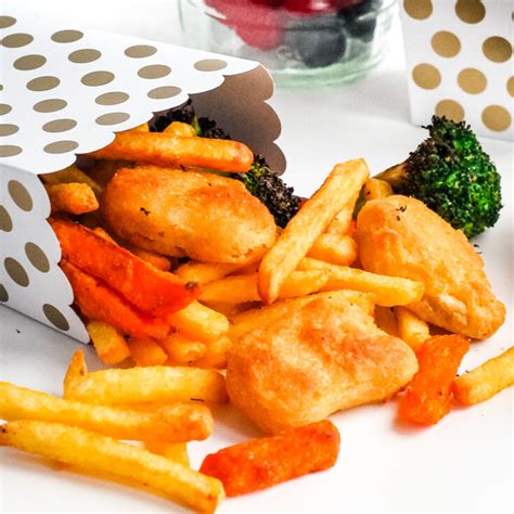 Air Fryer Kids Meal Boxes with Quorn Crispy Nuggets - Happy Veggie Kitchen