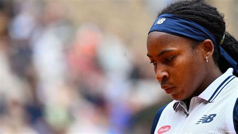 Coco Gauff en larmes après une dispute avec l arbitre à Roland Garros