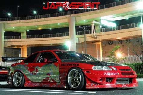 Cool Street Style Customised Drift Car Toyota Soarer E3 80 80z30 Golden