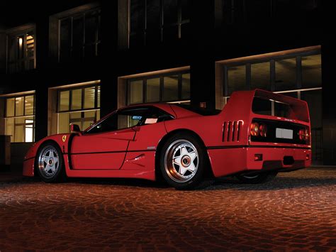 Ferrari F40 Specs 1987 1988 1989 1990 1991 1992 Autoevolution