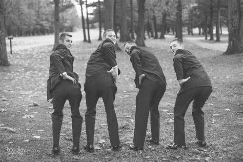 groomsmen pose | Groomsmen poses, Groomsmen photos, Groomsmen