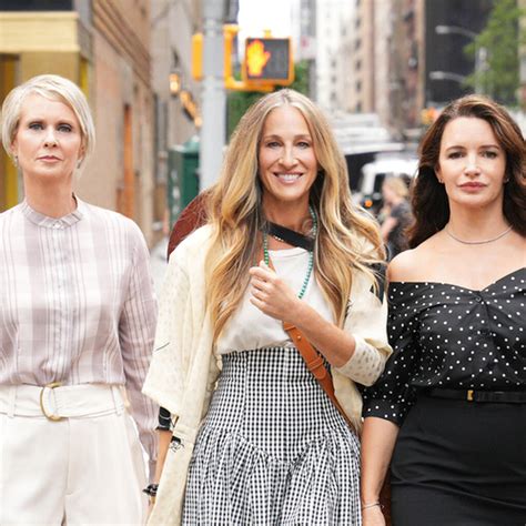 Cynthia Nixon Shows Off Silver Hair On Set Of Sex And The City Reboot MyTalk 107 1