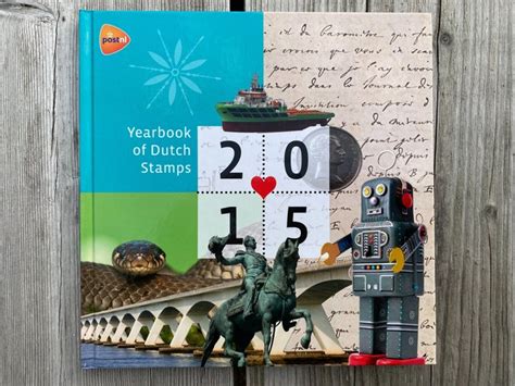 Netherlands 2015 - "Yearbook of Dutch Stamps" yearbook - Catawiki