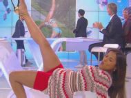 Naked Gyselle Soares in Touche pas à mon poste