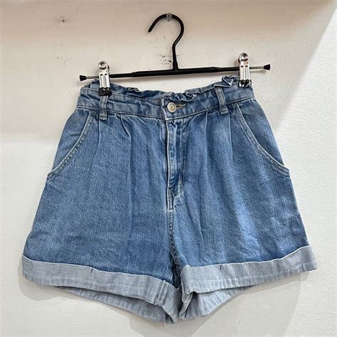 2pcs 60k Light Blue Denim Kriwil Short Pants Fesyen Wanita Pakaian Wanita Bawahan Di Carousell