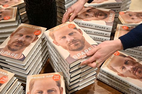 Prince Harry S Autobiography Spare Finally Goes On Sale Forbes India