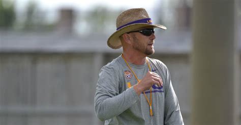 Former LSU coach reportedly taking job with Big Ten program - FanBuzz