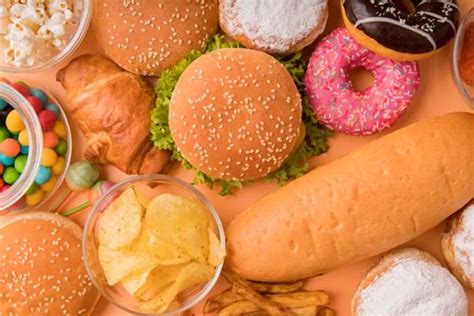 10 Makanan Yang Bisa Menyebabkan Penuaan Dini Penyuka Makanan Pedas