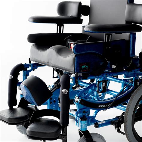 A GUIDE TO ACHIEVING OPTIMAL WHEELCHAIR SEATING Astris PME